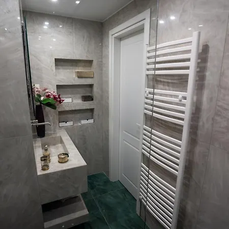 Noblenotes - Isabella Apartment Athens